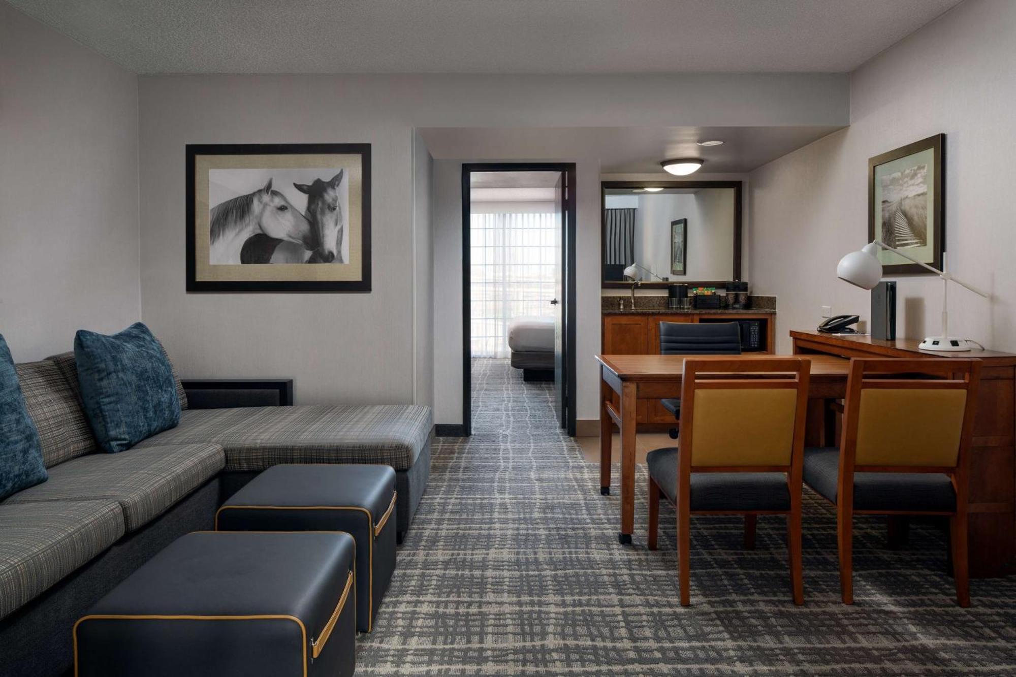 Embassy Suites By Hilton Austin Central Eksteriør bilde