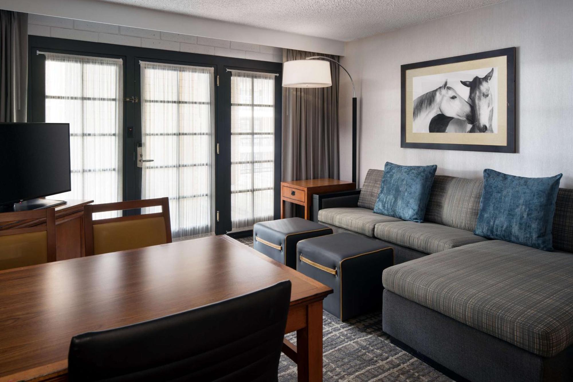 Embassy Suites By Hilton Austin Central Eksteriør bilde