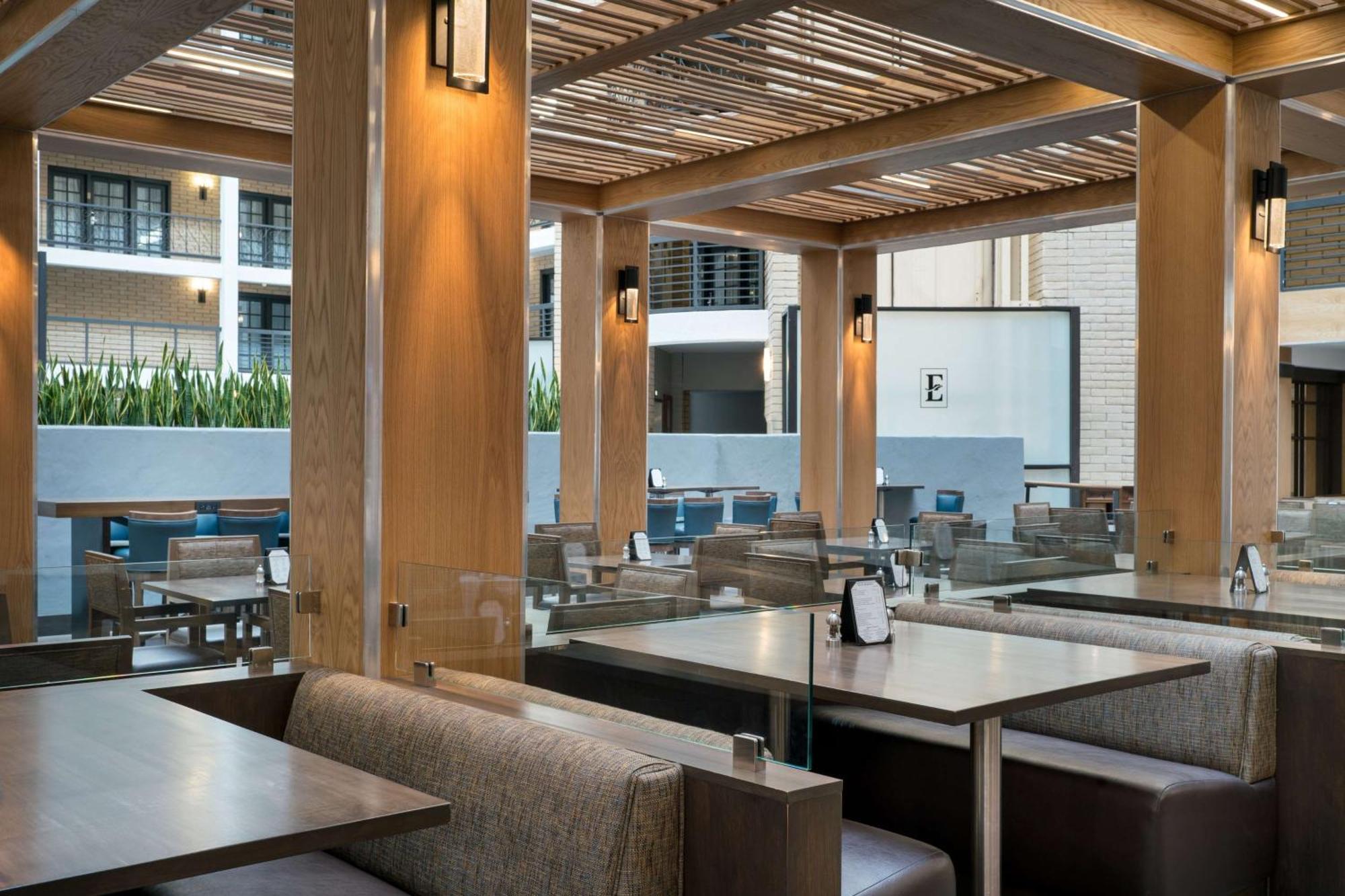 Embassy Suites By Hilton Austin Central Eksteriør bilde